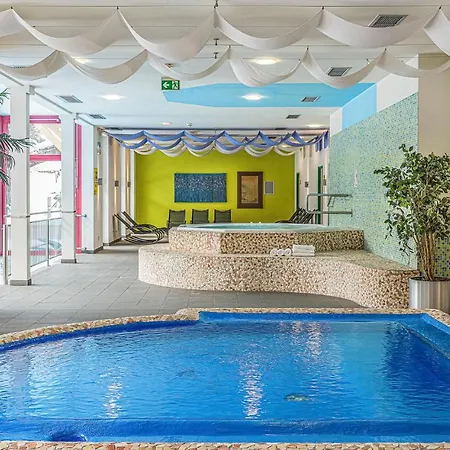 Moderne Ferienwohnung Viehofen דירה ויהופן